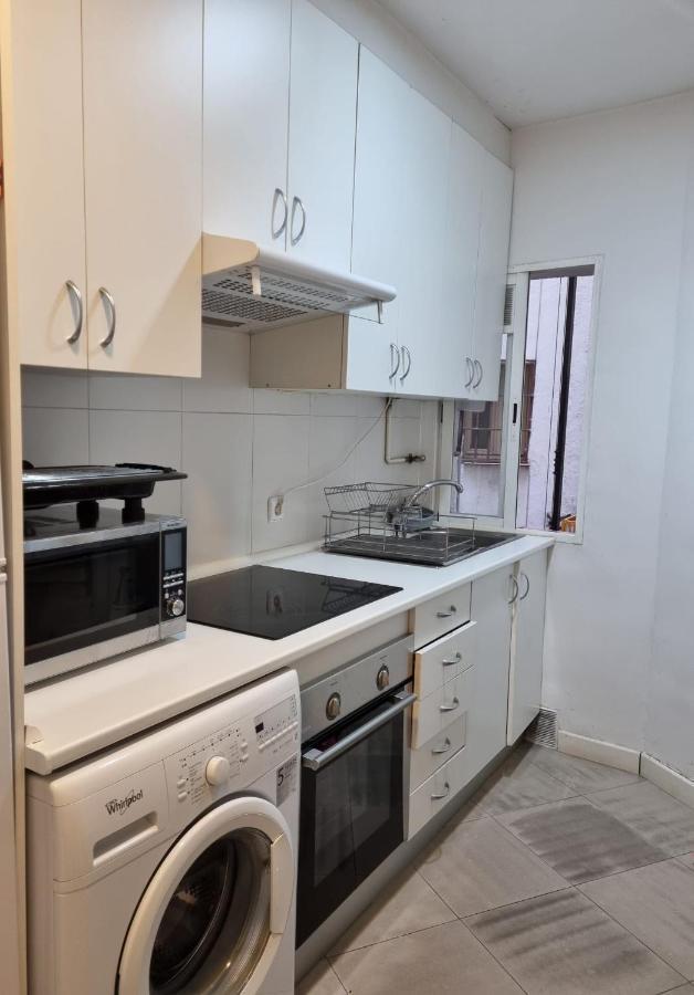 Апартаменти Habitacion Matrimonial En Piso Compartido En El Centro De Мадрид Екстер'єр фото