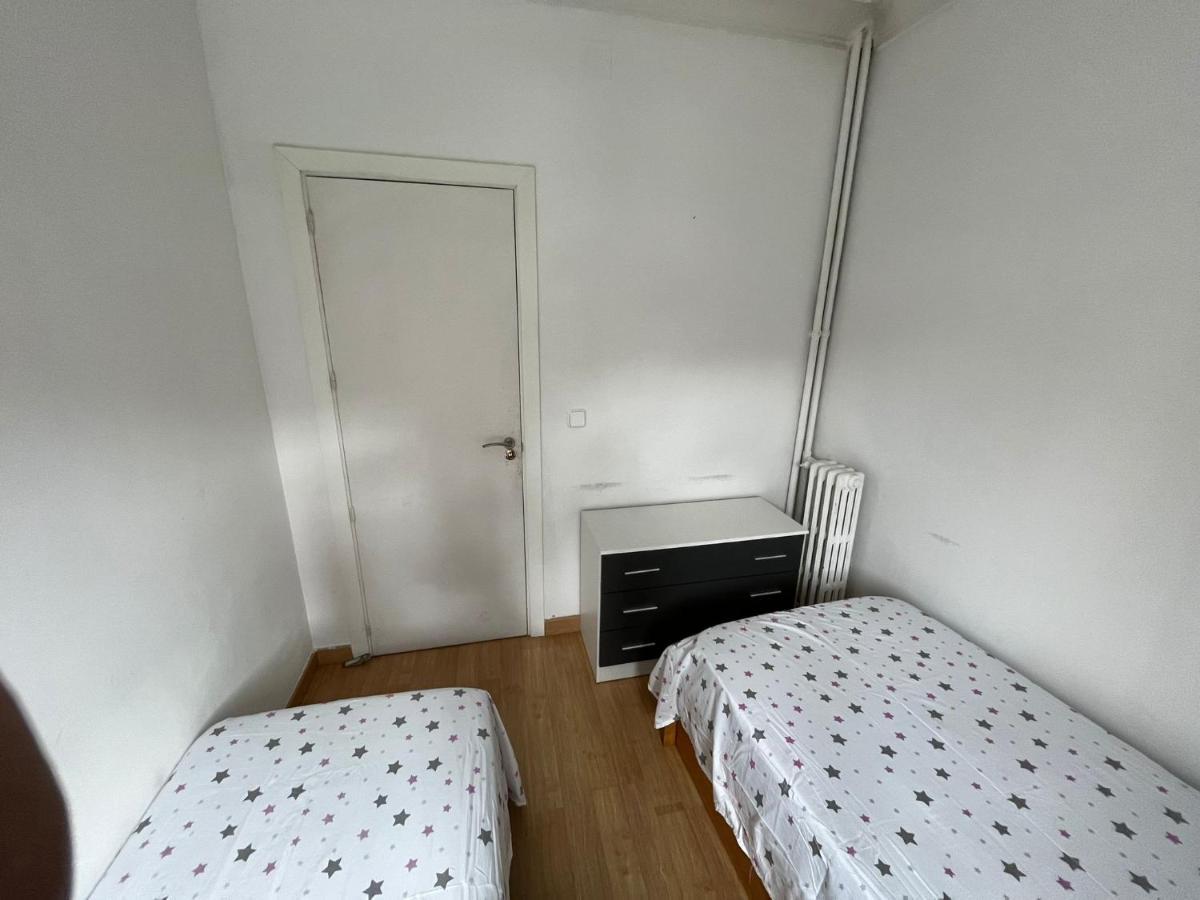 Апартаменти Habitacion Matrimonial En Piso Compartido En El Centro De Мадрид Екстер'єр фото